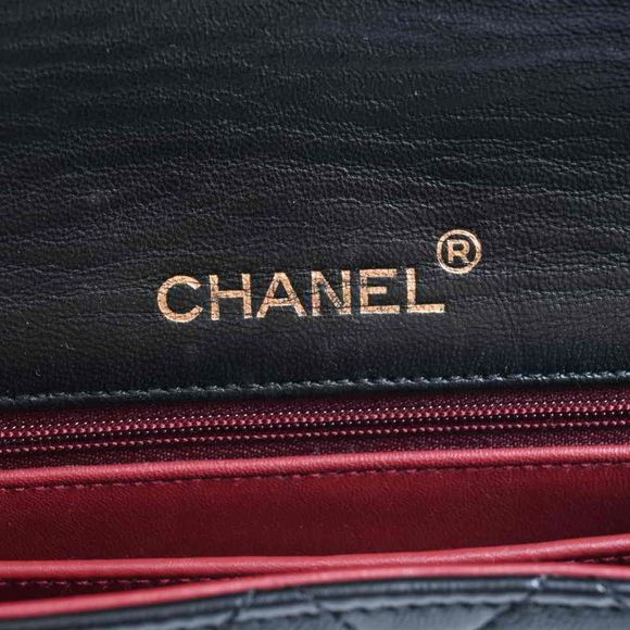 Chanel Lambskin Matelasse Chain Handbag Black - Picture 7 of 9